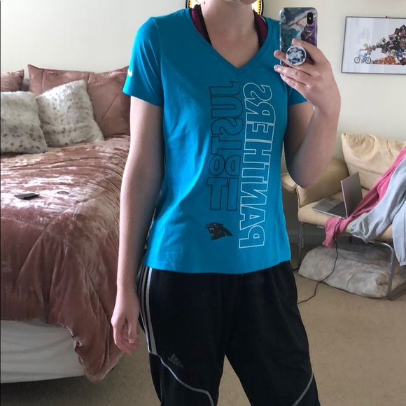 Nike Panther’s Dri-Fit - Picture 2 of 4